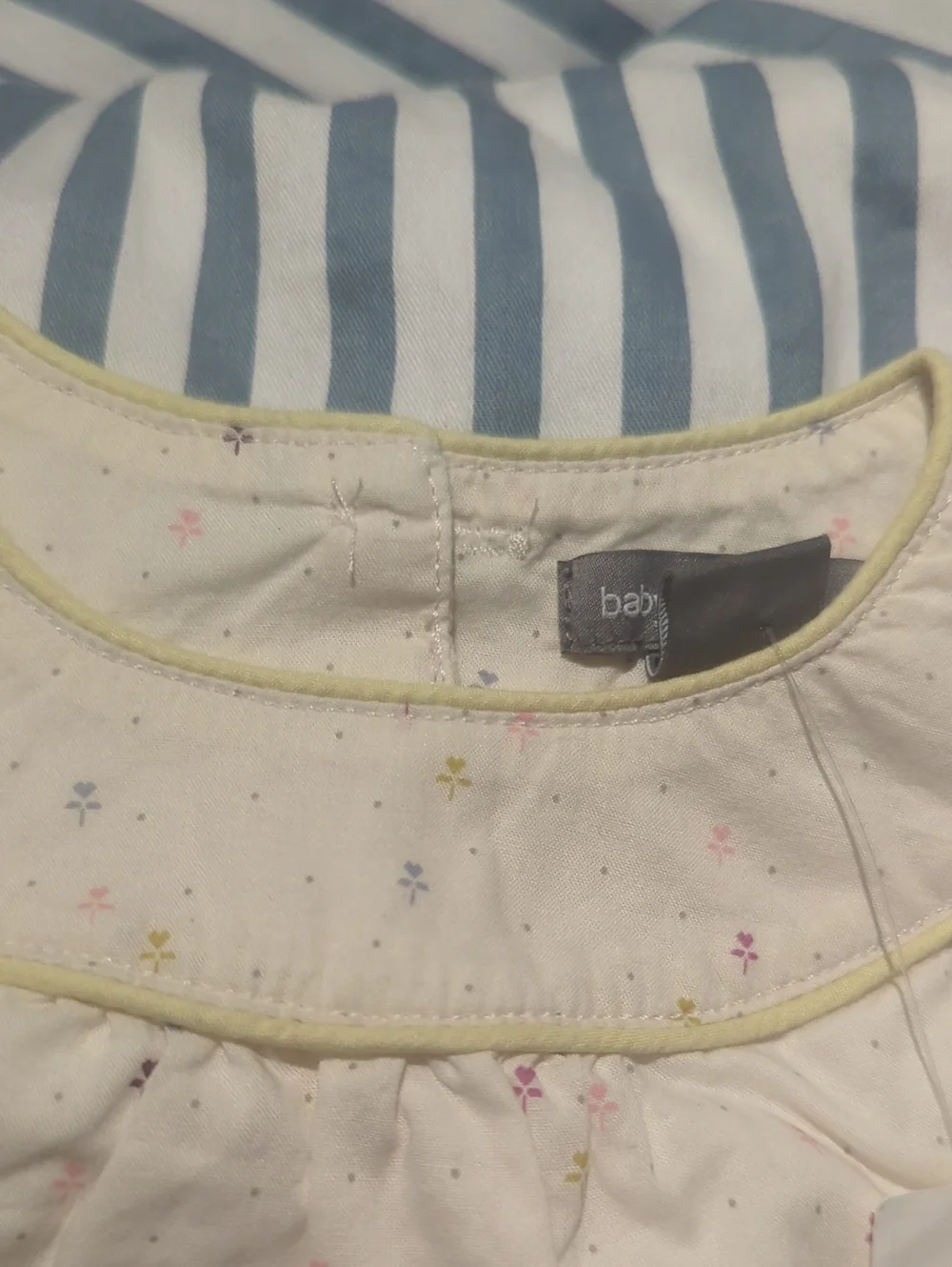 BabyGAP Cream Floral Long-Sleeve Blouse (0-3mo)